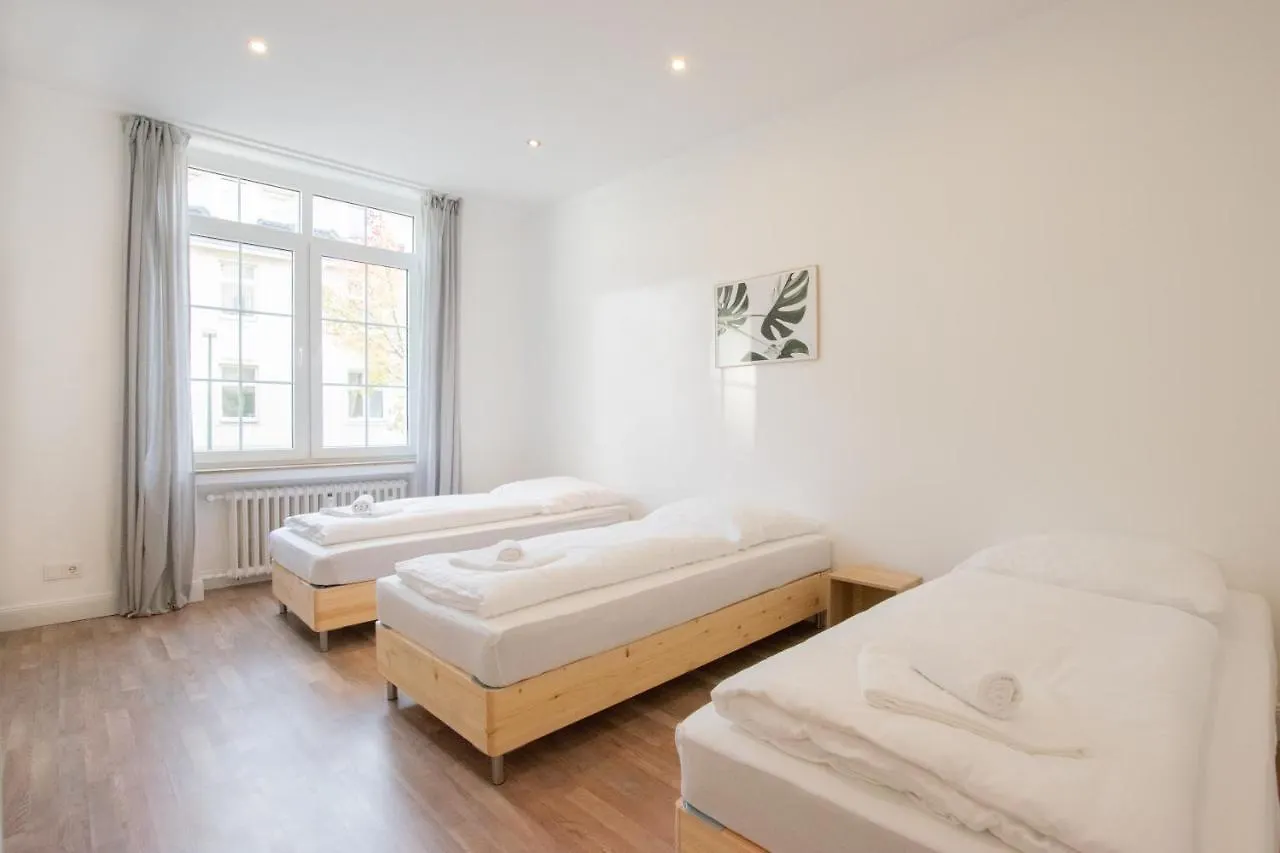 Raj Living - 1 Or 3 Room Apartments - 20 Min Messe Dus And Old Town Dus Düsseldorf 0*,