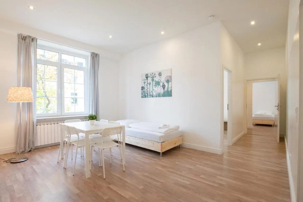 Raj Living - 1 Or 3 Room Apartments - 20 Min Messe Dus And Old Town Dus Düsseldorf